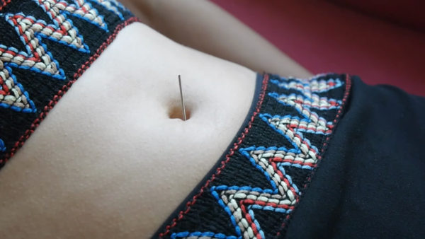 belly button navel needle torture-lana